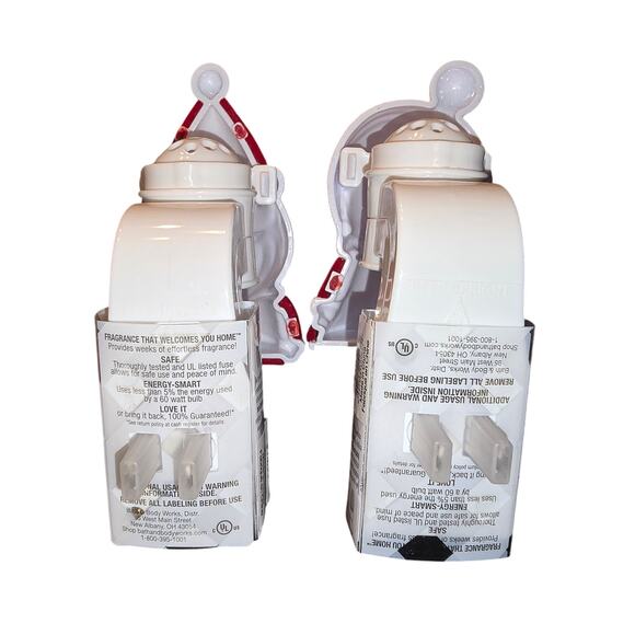 Santa and Mrs. Clause Bath & Body Works Wallflower Plug- ins  Brand New Perfect - Picture 4 of 9